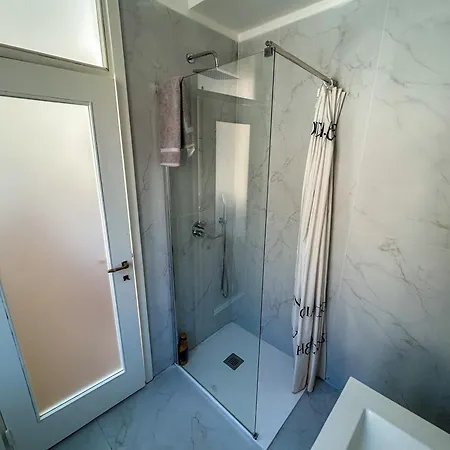 Ai Piedi Di Citta Alta Bergamo