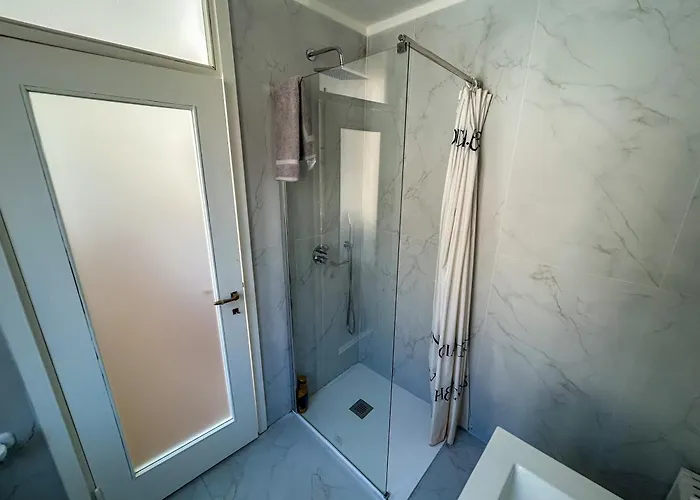 Ai Piedi Di Citta Alta *