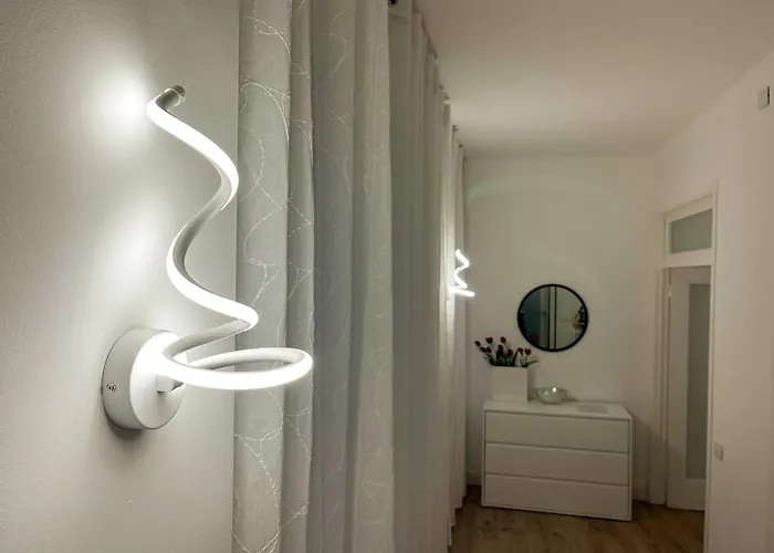 Ai Piedi Di Citta Alta Lägenhet