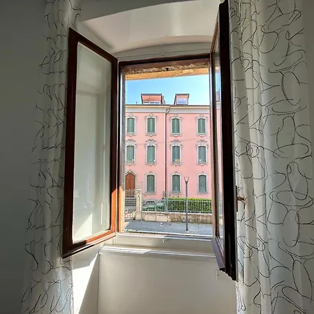 Ai Piedi Di Citta Alta Lägenhet Bergamo